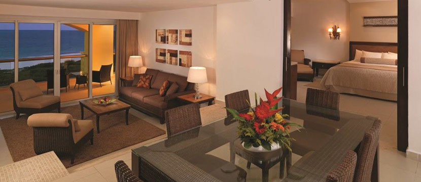 Palace Resorts Moon Palace